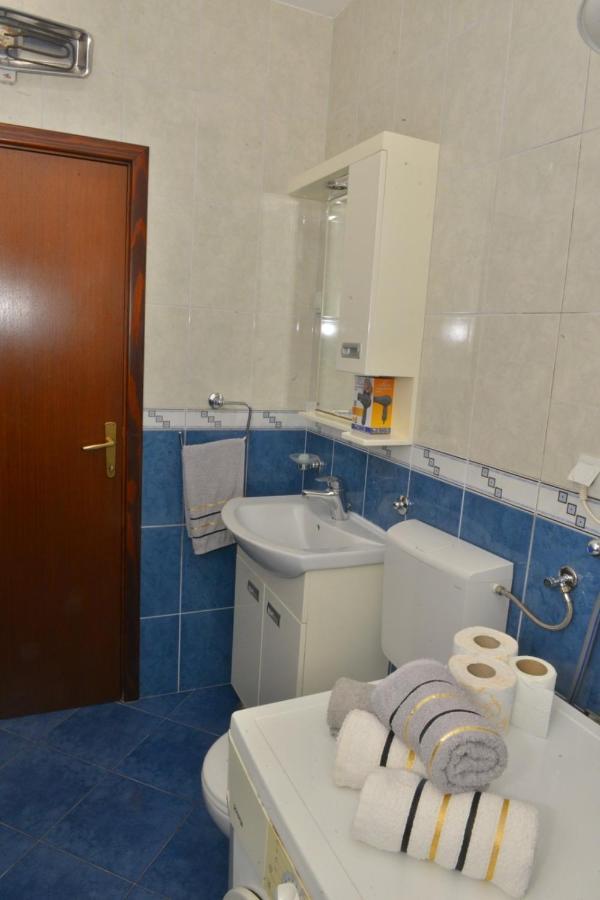 D Apartment Котор Екстер'єр фото