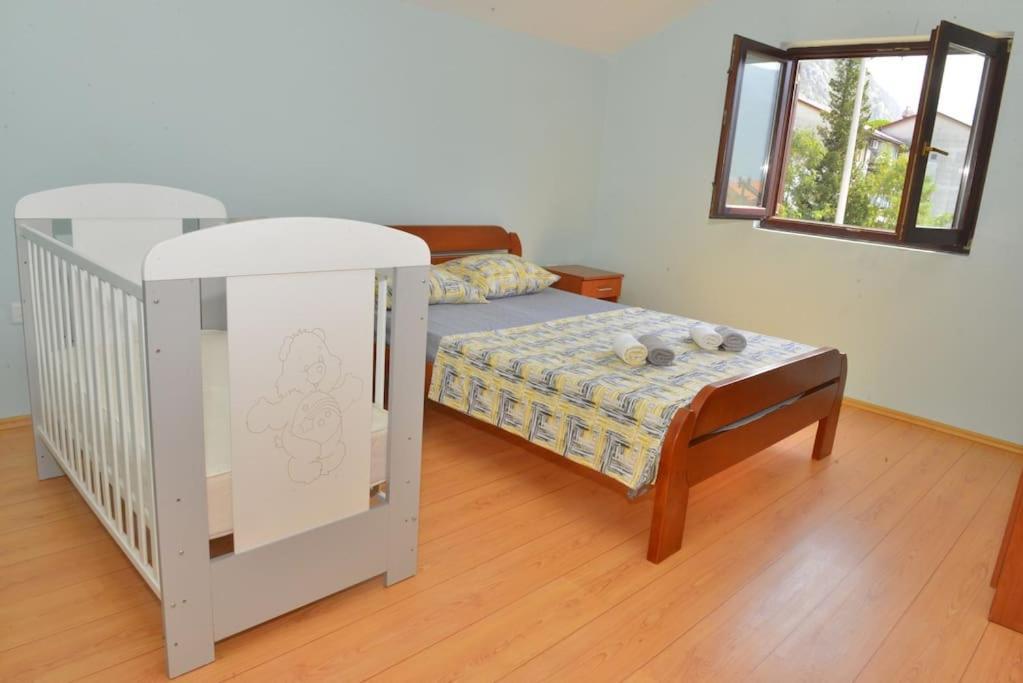 D Apartment Котор Екстер'єр фото