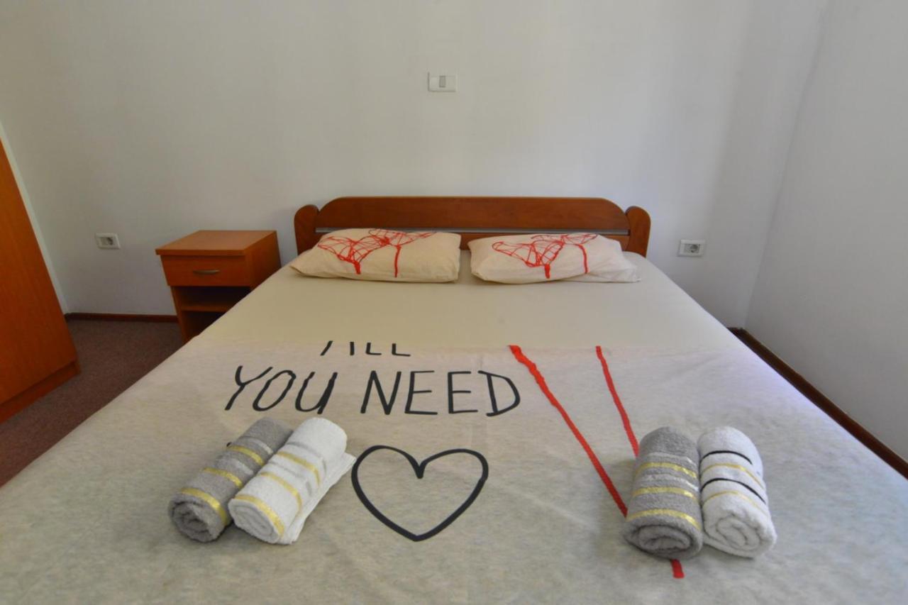 D Apartment Котор Екстер'єр фото