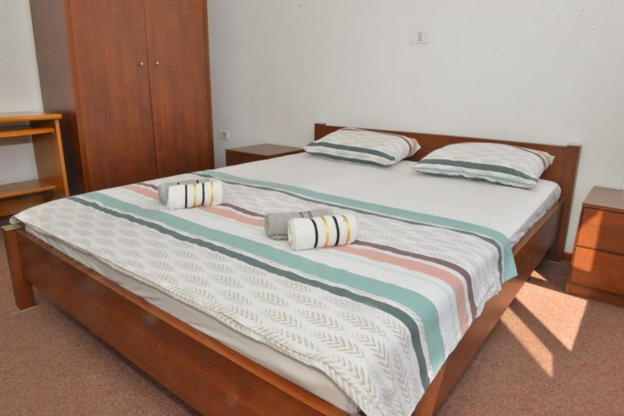 D Apartment Котор Екстер'єр фото